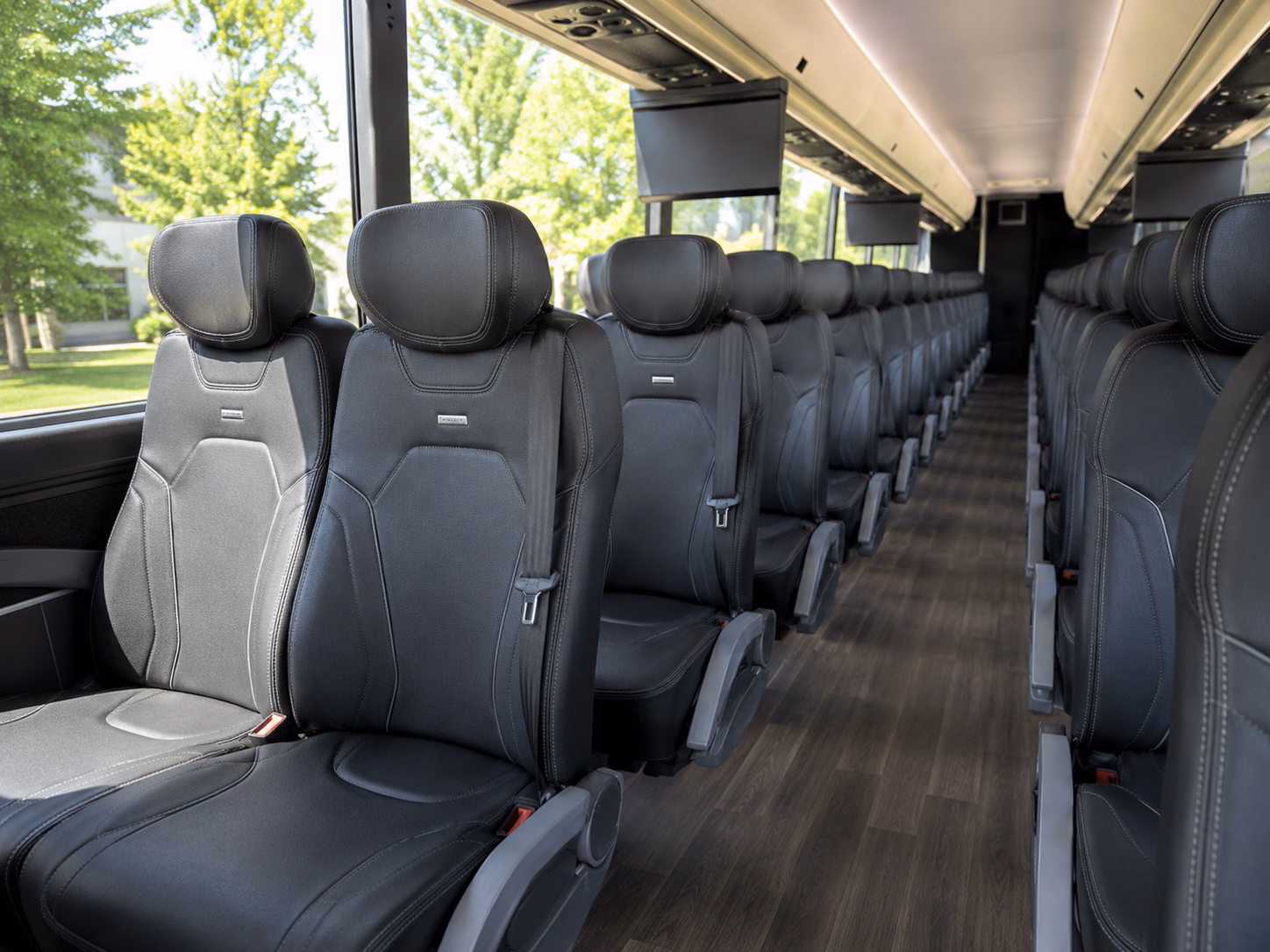 how distance and duration affect charter bus rates in lakewood new jersey