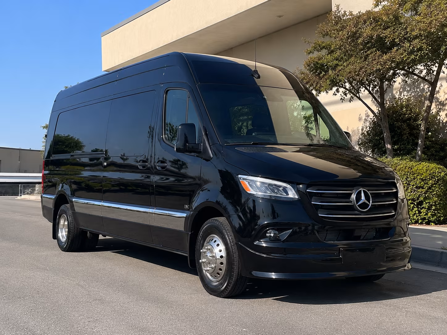 lakewood wine tour brewery transportation